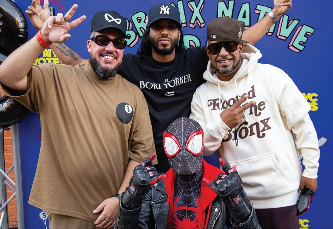 The Bronx vs The World Womens Relax Faded Crew