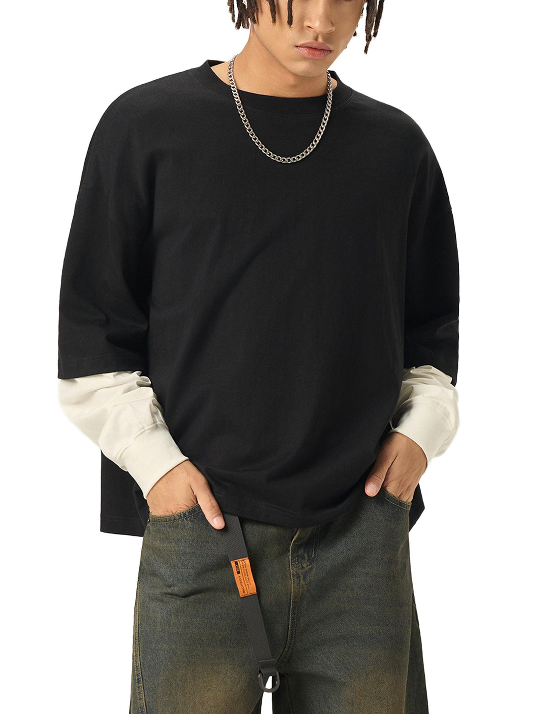 El Malo Del Bronx Layered Contrast Sleeve Cotton T-Shirt by Bronx Native for New York summer